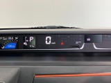 納車前に12ヶ月点検・エンジンオイル&エレメント交換・ バッテリー交換・ワイパーゴム交換・キーレス、キーフリーの電池交換を実施しております。ダイハツの整備士がきっちりと点検したお車をお届けいたします!