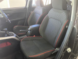 すべての販売車両に保証が付いているため、万が一の納車後のトラブル時にも安心です。中古車購入でありがちな「買ってすぐ壊れたらどうしよう」という不安を解消!(※一部コミコミ目玉車は除きます)