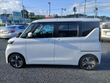 中古車にはボディーコーティングがおすすめ!下地処理が重要なコーティングはもちろんプロの施工でピカピカに仕上げます。