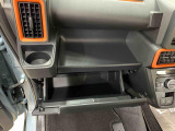 認定中古車はご購入から1年間・距離無制限の保証付き!(年式により6ケ月・距離無制限となります)