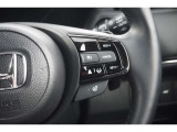 【クルーズコントロール機能】運転中に設定した速度を自動的に維持し、運転の負担を軽減する便利な機能です!高速道路にもってこいの機能ですね♪