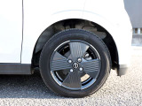 右フロント155/65R14タイヤ&純正アルミホイール!