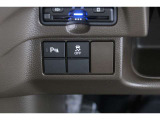 【横滑り防止装置】ドライバーの安全運転をアシストしてくれる装備が充実しています☆ドライバーの不安を安心へと変えてくれますね。