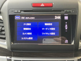 ナビや電話、カメラなどの設定項目が画面に整理され、必要なメニューを探しやすい構成です。項目を選びながら設定を確認でき、日々の使い勝手にも配慮されています。