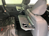 納車後もお客様の快適なカーライフをしっかりサポートさせていただきます!滋賀県内に13か所ある滋賀ダイハツの店舗にはサービス工場が併設されておりますので、アフターフォローも安心です!