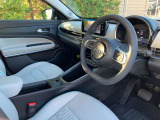 八光AUTO MOTIVEの強みはサポート力です。これまで培ってきた経験と技術力、スピードを生かして、お客様ひとりひとりを八光AUTO MOTIVE全店でサポートさせて頂きます。