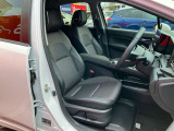 ゆったり座り心地の良い運転席シート、状態も良好です!!!運転席パワーシートです!