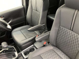トヨタ認定中古車対象車になっております☆まるまるクリン施工・車両検査証明書が付いております☆トヨタ認定検査員が厳しく検査☆修復暦はもちろん、わずかなキズも正しくお伝えしております☆