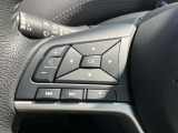 ■ステアリングスイッチ■ハンドル手元でオーディオの操作が簡単に出来ます。運転中でもナビまで手を伸ばさずに操作が出来て安心です。
