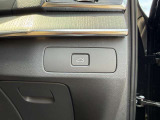 ◆パワーテールゲート/運転席から降りることなくテールゲートの開閉が可能です。