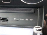 自社工場を3拠点完備しております。重整備やカスタムを始め、ご購入後のお車のメンテナンスも弊社にお任せください。