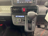 群馬ダイハツでは、安心してお乗りいただけるようにすべての車に検査・クリーニングを実施しています。