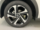 付属品(取扱説明書・記録簿・スペアキー等)の有無は車両ごとに異なります。お気軽にお問い合わせください。