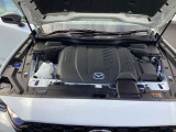 マツダ車の点検・整備はお任せください。国家資格・マツダ資格を保有するスタッフが、専門知識と確かな技術でお車を整備いたします。