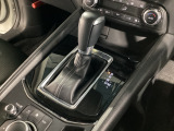 全てのトランスミッションのメリットを兼ね備えた理想的なAT、それがSKYACTIV-DRIVE(スカイアクティブドライブ)。「滑らかな変速」「ダイレクト感のあるシフトフィール」そして「低燃費」が特長です!