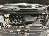 エンジンルームもクリーニング済みできれいですよ。日産の整備士がしっかりと丁寧に点検していますので安心してお乗りいただけます