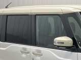 プラスチックバイザーがない分デザインもすっきり★洗車の時の窓拭きもラクラクです!