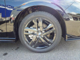 215/50R17