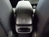 気持ち良く新しいカーライフがスタートできます様全車内外装クリーニングを実施しております。
