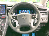 【純正革巻きステアリング】上質な革を使用することで、手にしっかり馴染みとても運転しやすいハンドルです♪