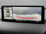 360&deg;ビューモニターを搭載しています。コーナーセンサーと合せてお使いいただくことで、安全、安心にお車の取り回しを行っていただけます。
