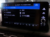 Bluetooth、AM、FM、スマートフォン接続ができます。