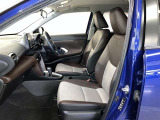 ツートンカラーのシート色がお洒落です!ぜひ実車をお確かめくださいね!事前のお問合せをお待ちしております。