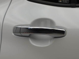 ダイハツディーラーでは「ダイハツ認定U-CAR」という基準を設け、車選びに詳しくないお客様でも「安心して選べる」をご提供しています。