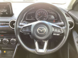 インパネシフトやドリンクホルダーなどハンドル周りにあるので、非常に便利です!