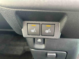 運転席・助手席にシートヒーター付き。寒い日のドライブも快適です!