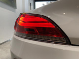 クラックの入りやすい輸入車のヘッドライトへコーティング・クリア施工も承っておりますので、どうぞお気軽にご相談ください!