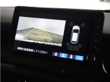 ◆リアワイドカメラシステム◆3種類の表示で後方確認をサポート♪セレクトレバーを「R」の位置に入れるとカメラ画像に切り替え。ノーマルビューでは従来のリアカメラと同様の標準的なビューで表示します!