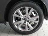 当社下取りワンオーナー車につき、ご安心頂ける一台です♪ナビやETC、ドライブレコーダーなど装備充実の一台です!安心のディーラー保証付きです♪