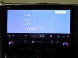 ディスプレイオーディオを装備。スマホとクルマをつなぐことで、これまでのナビに加えて、色々なサービスが楽しめます。
