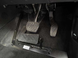 折りたたんむことも可能です(取り外した状態でのご納車も可能です)