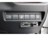 メーター周りで安全装備の設定を操作できます。ステアリングスイッチで操作が可能です。