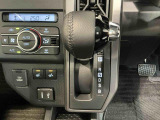 安全・安心な走行のために、納車前にダイハツのクルマを知り尽くしたエキスパートが基本性能に関わる機能や状態を徹底的に点検。消耗部品の交換など法定12ヶ月点検相当の点検・整備を実施しております。