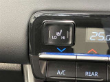【シートヒーター(運転席・助手席)】寒さが厳しい朝も身体を直接温めることができ、快適に運転できます♪