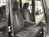 ☆人を中心に考えた広さと使いやすさ☆座面も広く長時間の運転も疲れにくいシート☆前席も後席も乗る人全てがくつろげる空間☆