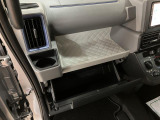 ダイハツ認定中古車のこの1台は もしもの時も安心できる保証もしっかり付いて 納車前には法定12ヶ月点検整備を行います!ダイハツはお客様に安心してお乗り頂ける中古車をご提案させて頂きます!