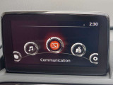 【マツダコネクト】ラジオ・テレビ/Bluetoothオーディオ、その他アプリケーションなどの機能で楽しむことができます。