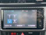 【Bluetooth】ナビゲーションと携帯電話/スマートフォンをBluetooth接続することができます。接続するとハンズフリーで使用することができるので、とても便利です。