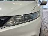 LEDヘッドライトは、点灯の瞬間から最大光量を発揮し、突然暗くなるトンネルなどでの安定感を高めます。