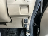 【VSA】ブレーキ時の車輪ロックを防ぐABS、加速時などの車輪空転を抑えるTCS、旋回時の横滑り抑制の3つの機能をトータルに制御!予期しないクルマの挙動の乱れを防ぐ安全装備です♪