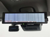 デジタルインナーミラー装備!車両後方のカメラの映像をデジタル補正で視認性を向上させてインナーミラー内に表示します♪視界を遮るものがなく、後席に同乗者がいても後方を確認しやすく安心です♪
