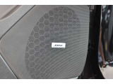 BOSEサラウンドサウンド14スピーカー 上質なサウンドと共にXT5のドライブをお楽しみ頂けます。