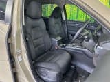運転席シート廻りは使用感も少なく、良好な状態となっています。丁寧に使われていたことがよくわかりますね。