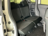 ホンダ車の低床ボディは、チャイルドシートへのお子さまの乗降や荷物の積載もスムーズ。座り心地が良く、快適なドライブを楽しんでいただけます。