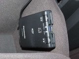 見栄えよくすっきりと収まるETC車載器です。高速道路の料金所をスムーズに通過でき、快適なドライブをサポートします。納車されたその日からすぐに遠出やロングドライブを楽しめます。