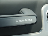 G400dをベースに、ブラックアクセントなどを施した限定車。